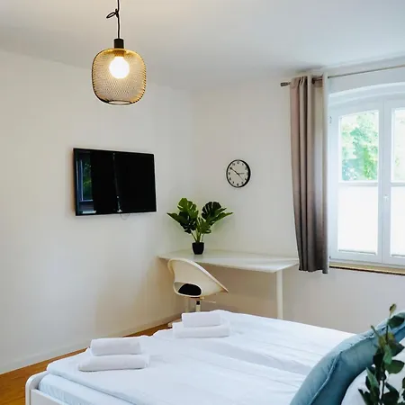 Apartmán Stilvolles In Stadtnaehe-parkplatz- 4 Personen- Balkon Wolfsburg